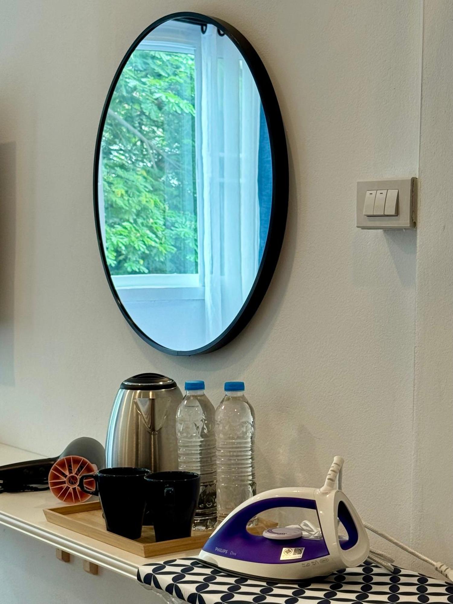 Blue House 191 Hometel - 3 Mins To Bts Saphan Taksin * Bangkok