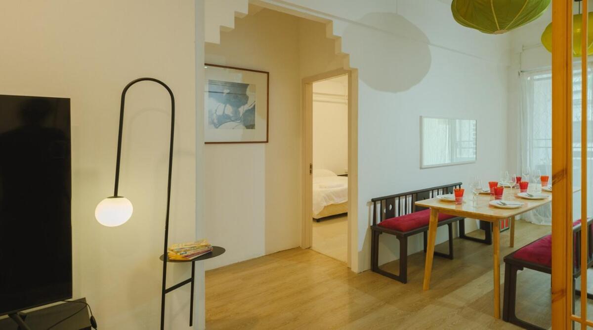 Renovated 6 People I 2 Bedrooms * Bangkok