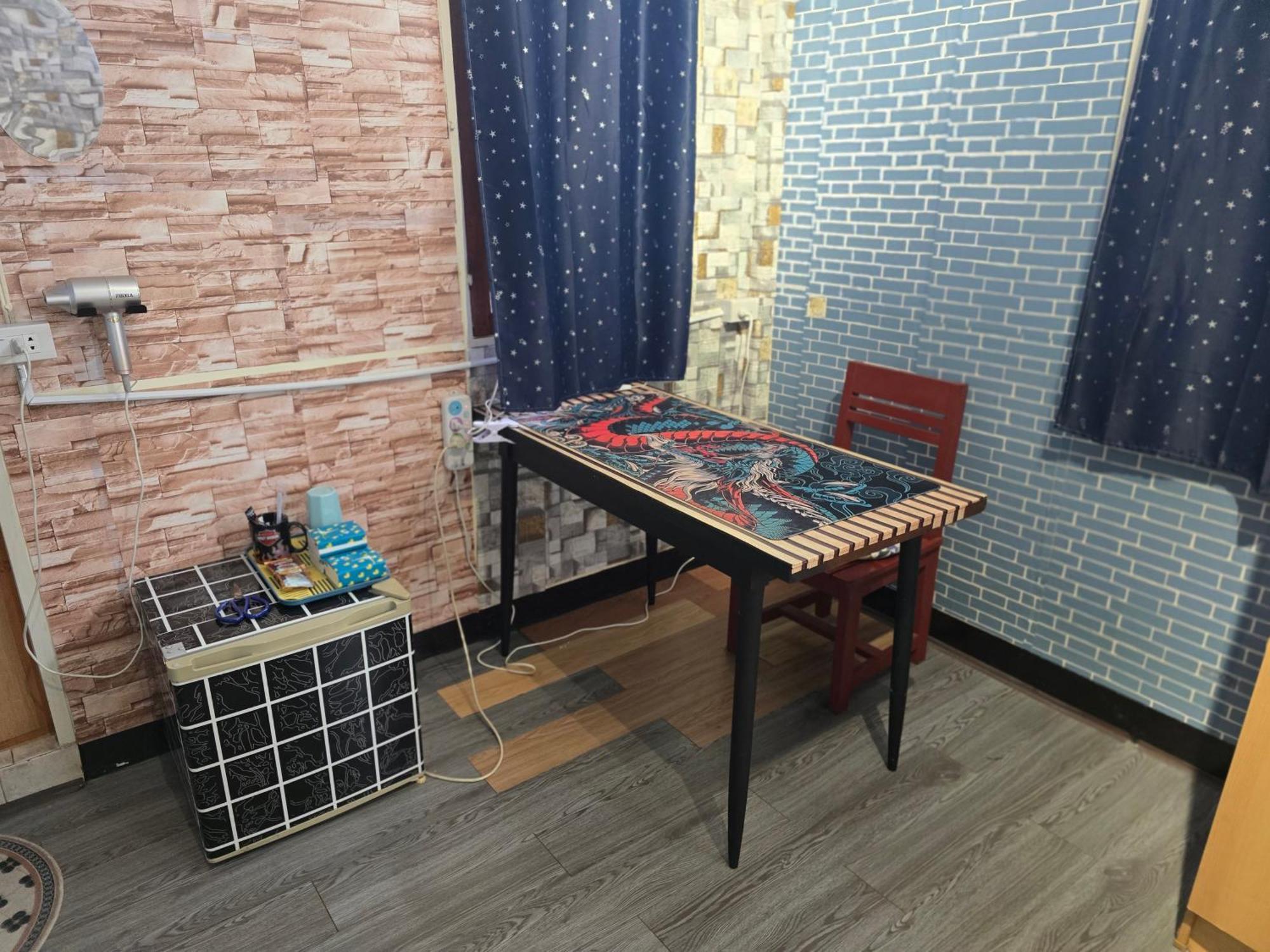 211 Olan Place Spacious With Free Wi-fi Apartment *