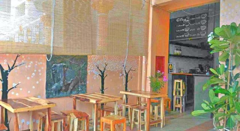 The Twins Hostel Hotel 2*