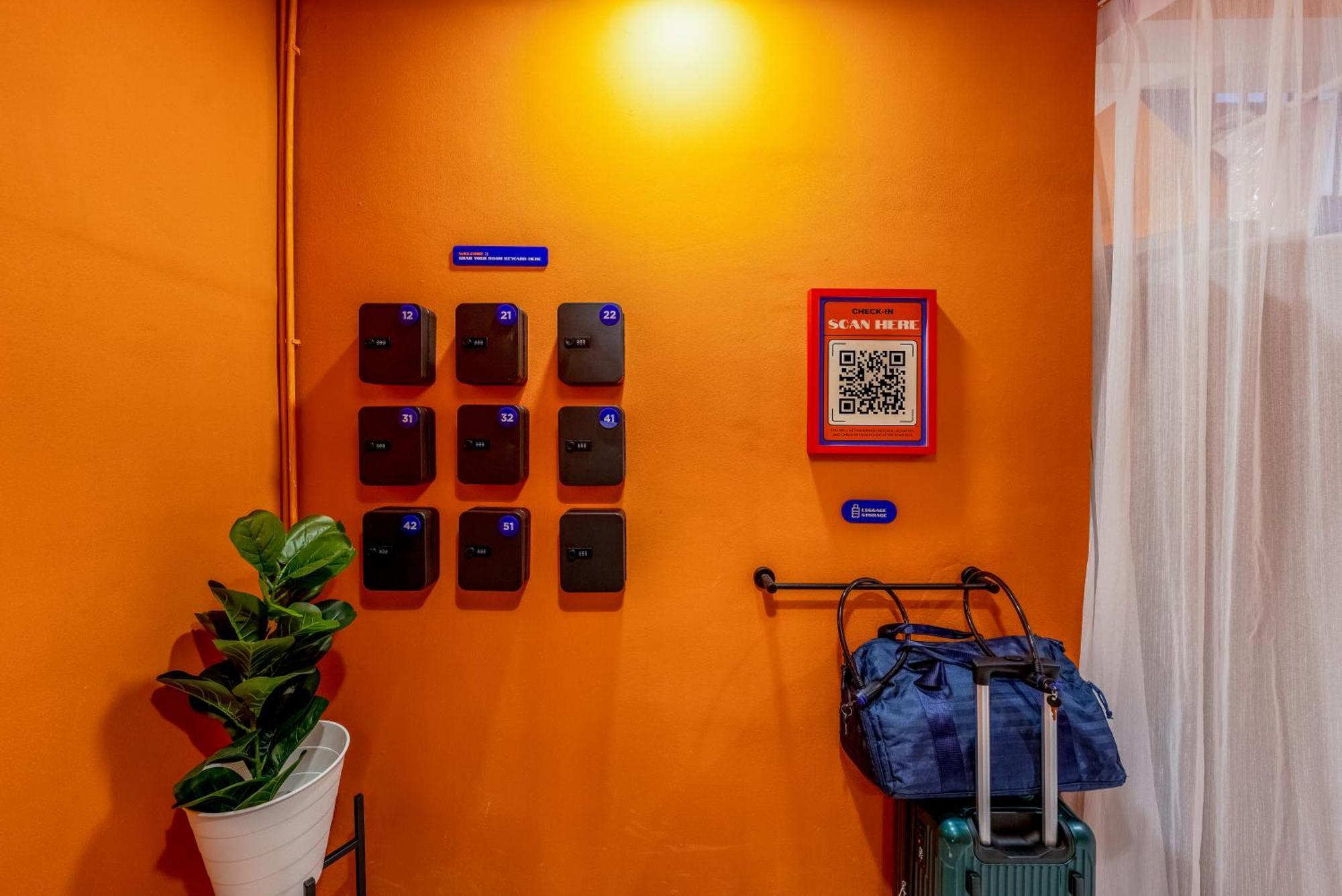 Guest house Blue House 191 Hometel - 3 Mins To Bts Saphan Taksin