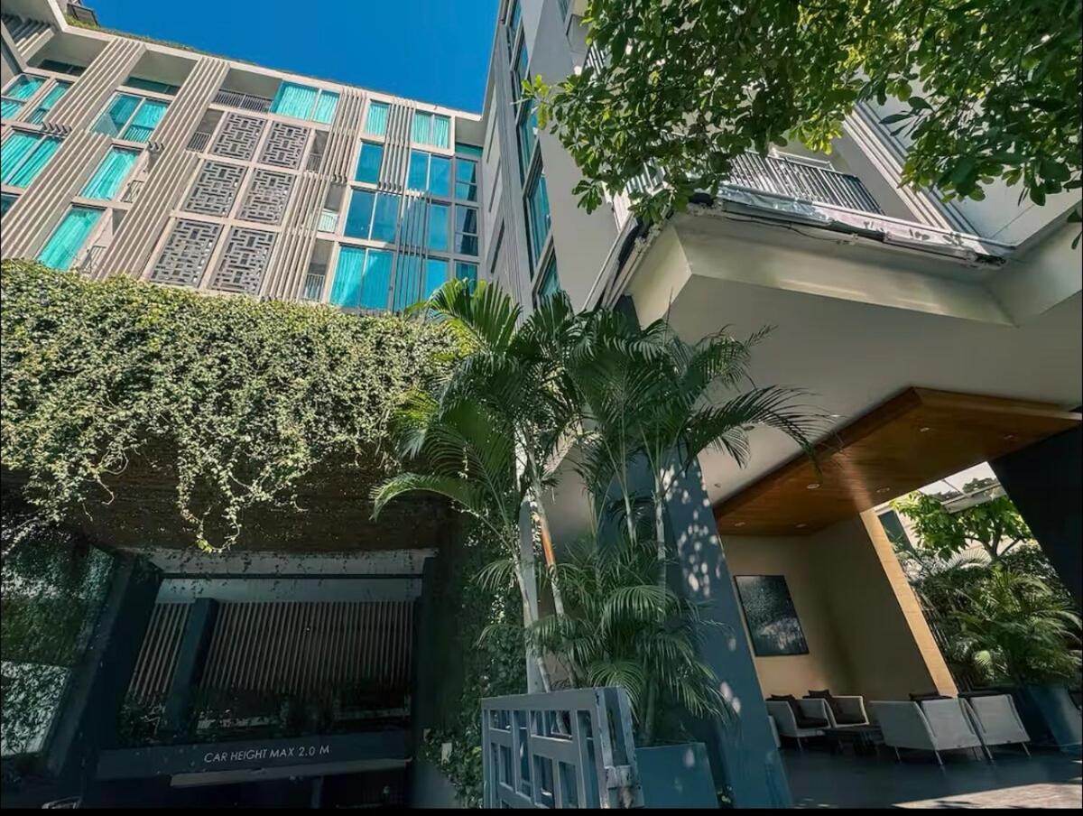 2 Bed 2 Bath Phrom Phong Bts Apartment Bangkok