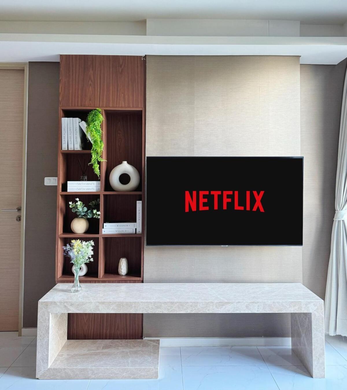 2 Bed 2 Bath Phrom Phong Bts *