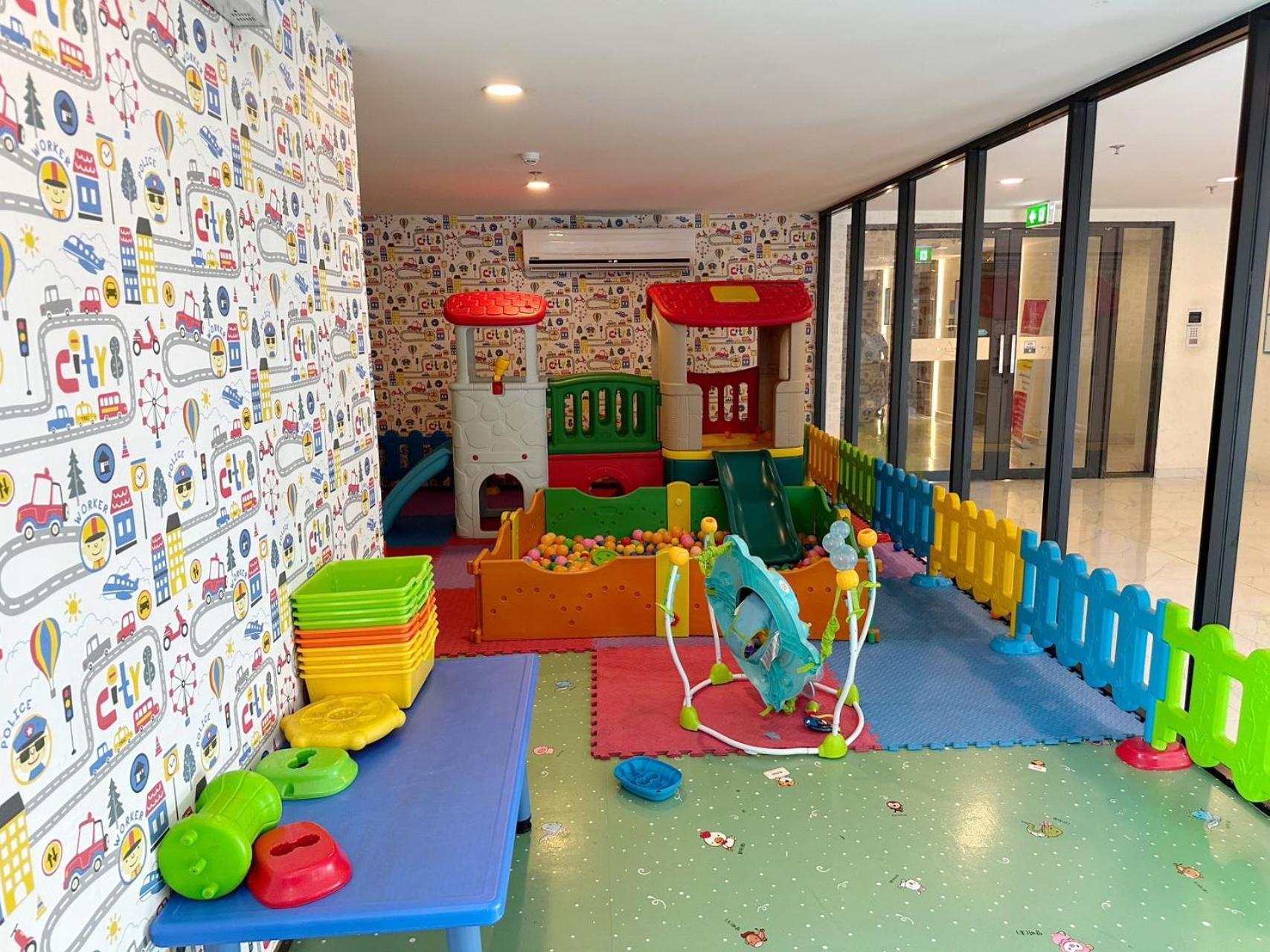 Artisan Ratchada Spacious 2br * Bangkok