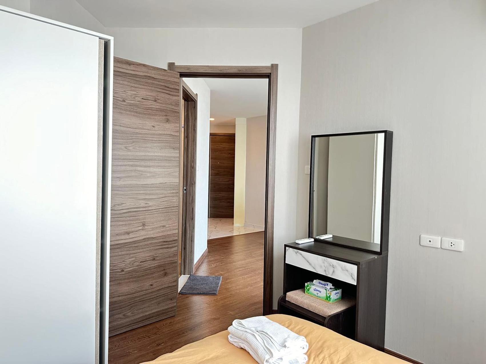 Apartment Artisan Ratchada Huge 1br Bangkok