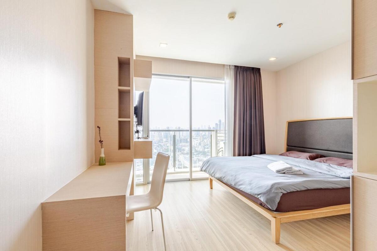 Super View Room, Swimming Pool,gym,150m Walk To Bts Apartment Bangkok