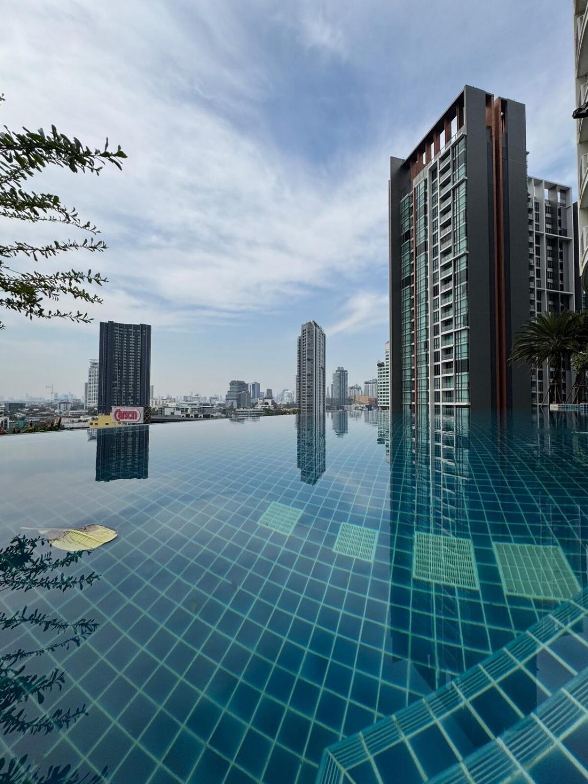 Apartment Super View Room, Swimming Pool,gym,150m Walk To Bts *