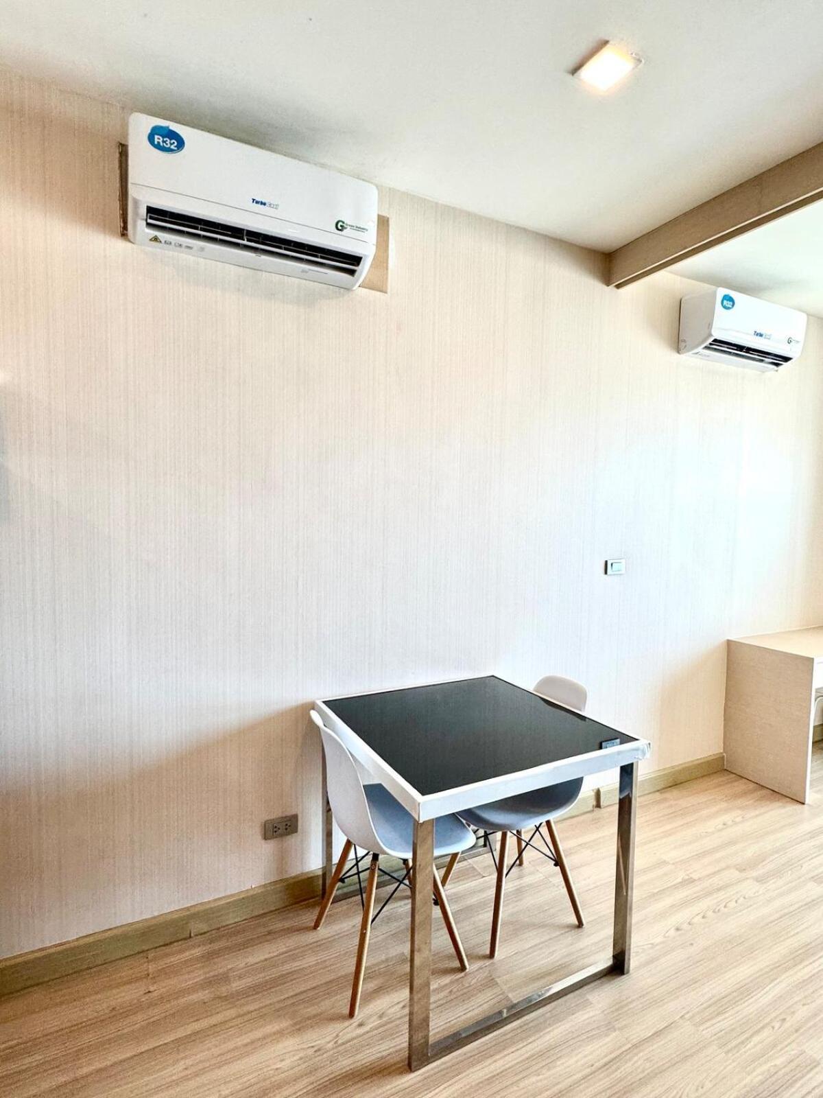 Super View Room, Swimming Pool,gym,150m Walk To Bts * Bangkok