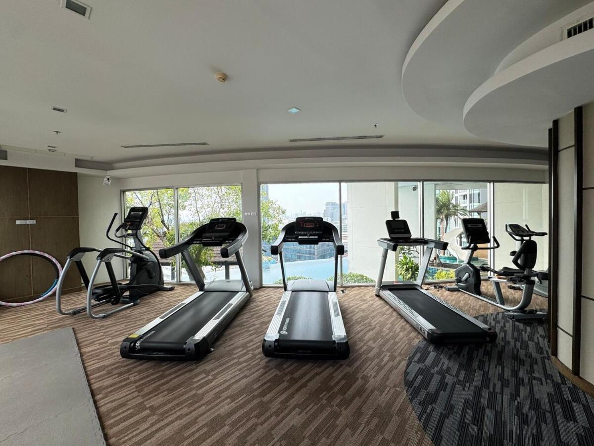 Super View Room, Swimming Pool,gym,150m Walk To Bts *