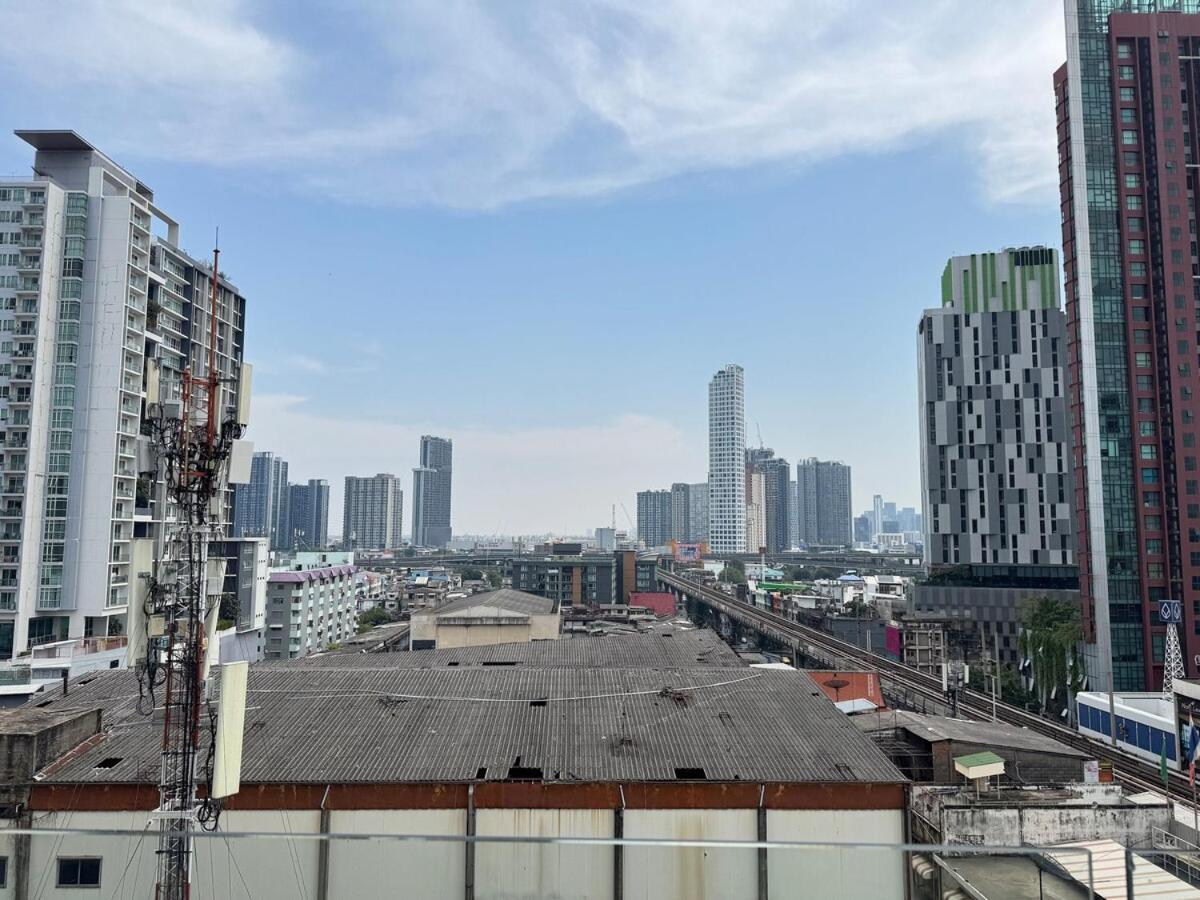 Super View Room, Swimming Pool,gym,150m Walk To Bts Apartment Bangkok