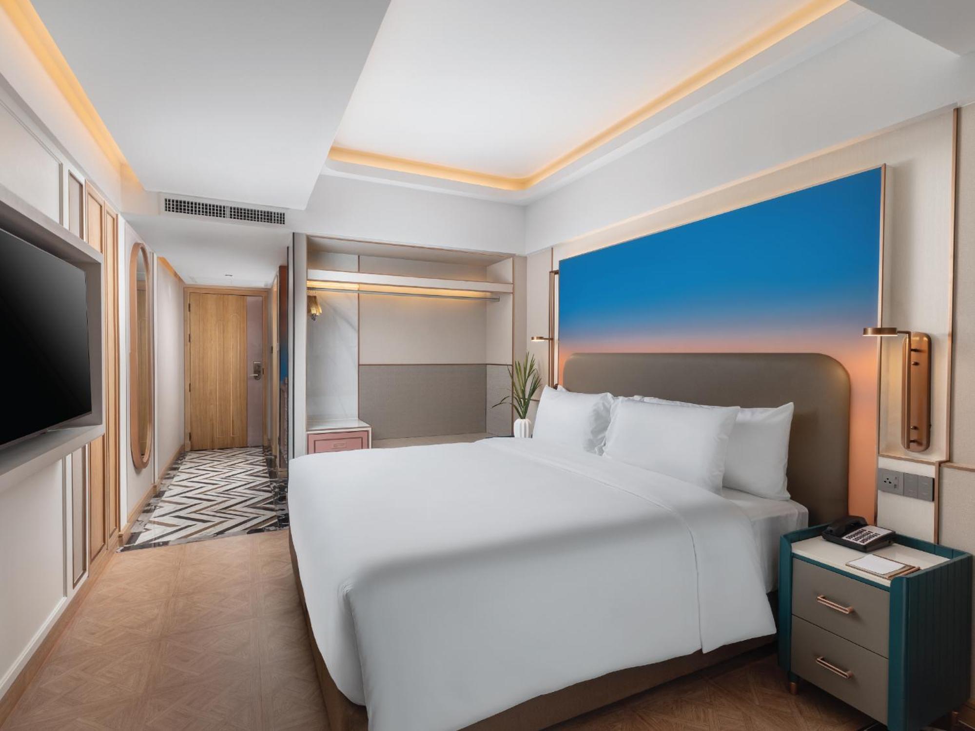 Grand President Hotel