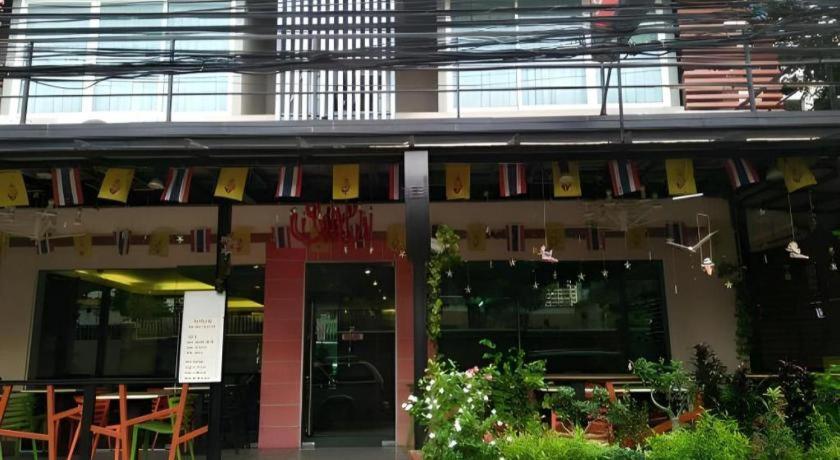 Hotel The Konnect 2*