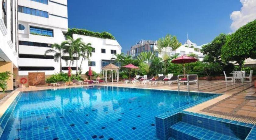 Hotel Grand President 4*