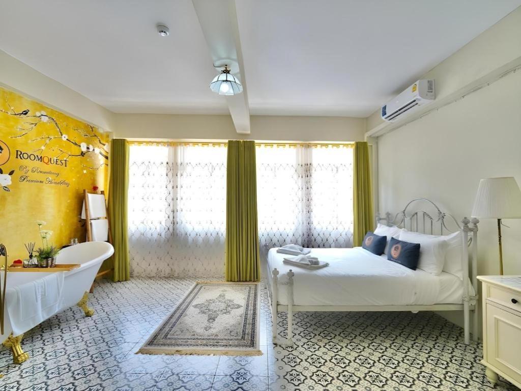 Hotel 2499 Heritage Chinatown By Roomquest Bangkok