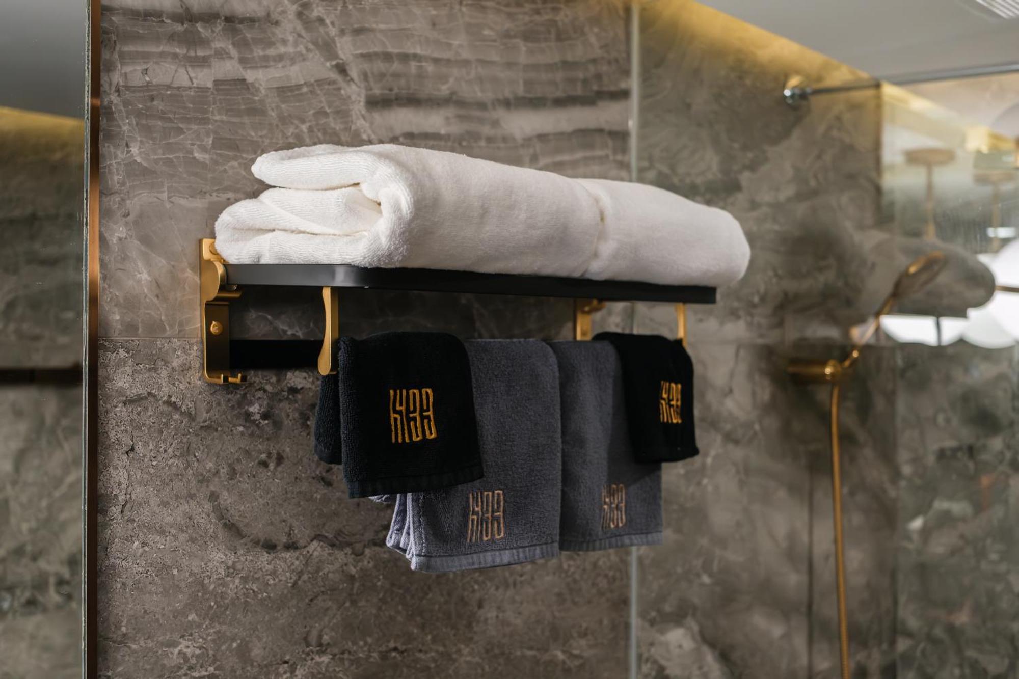433 - Asoke Sukhumvit Station Hotel 3*
