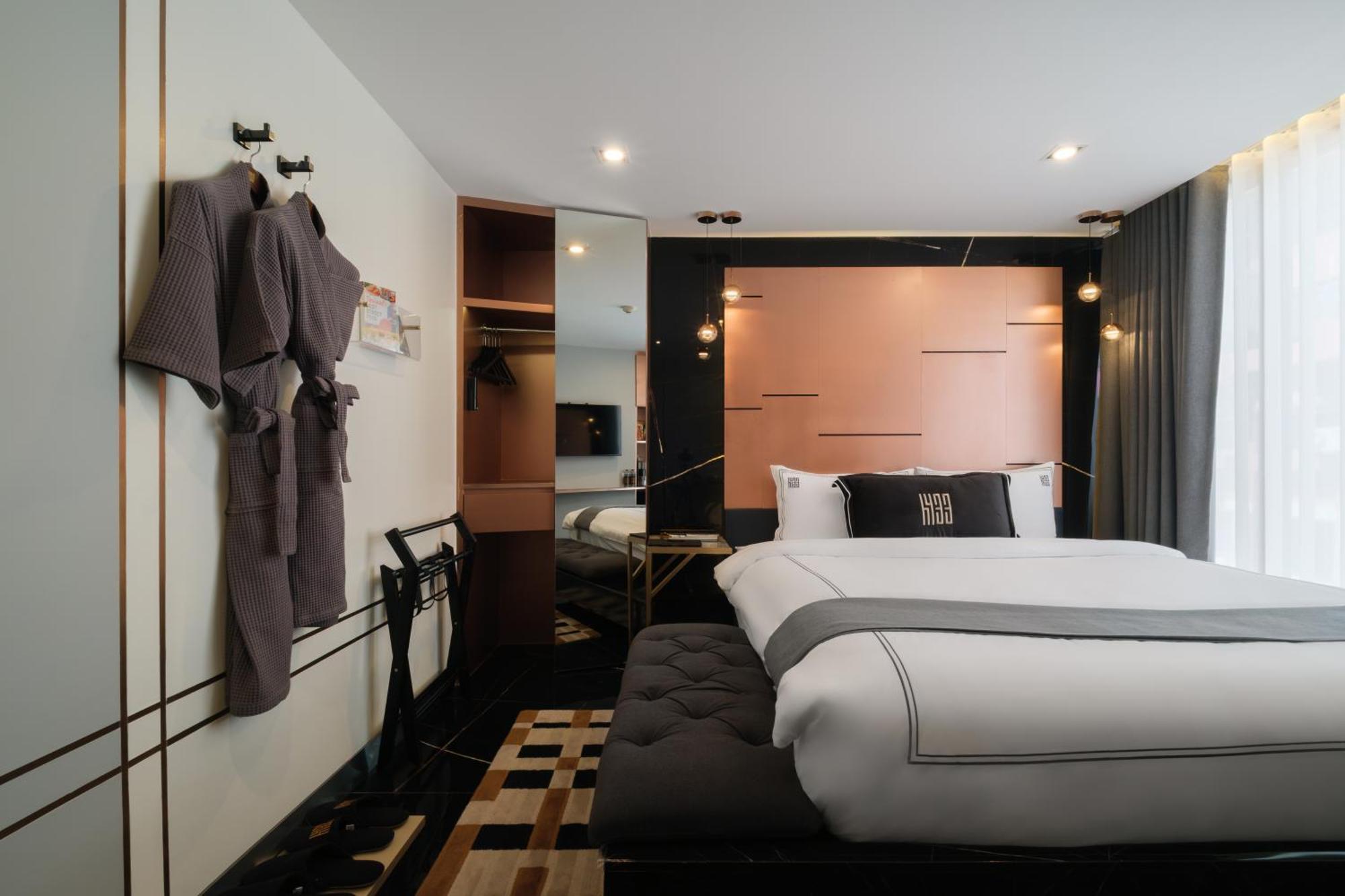 Hotel 433 - Asoke Sukhumvit Station 3*