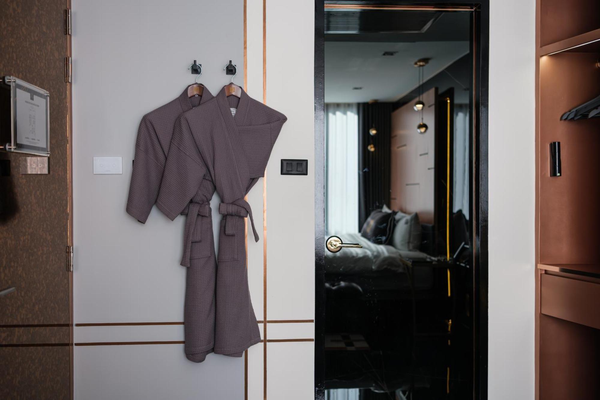 433 - Asoke Sukhumvit Station Hotel Bangkok