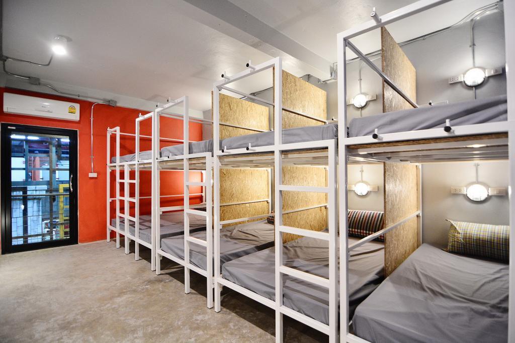 Adventure Hostel *
