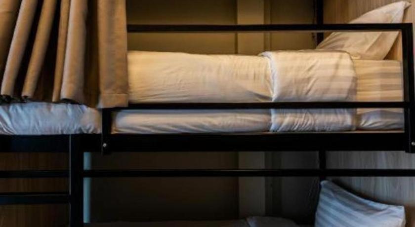 De Kaya Hostel Bangkok