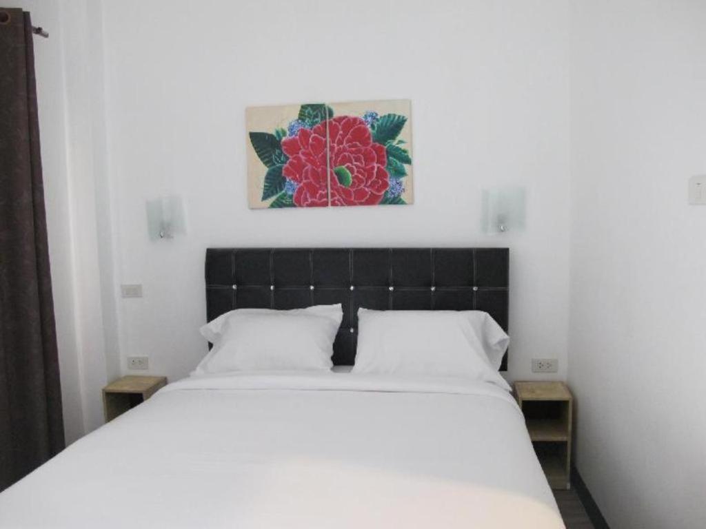 Hoppers Place Donmuang Hostel Bangkok