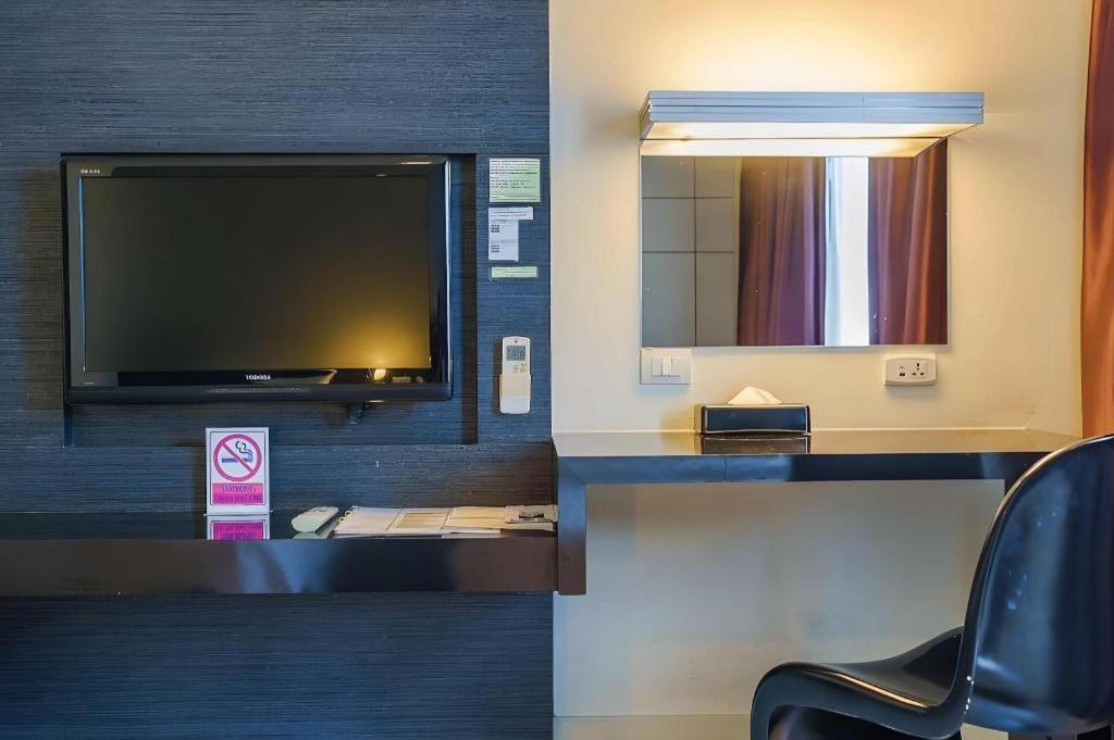 The Park Hotel 3*