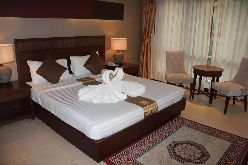 De Arni Hotel 3*