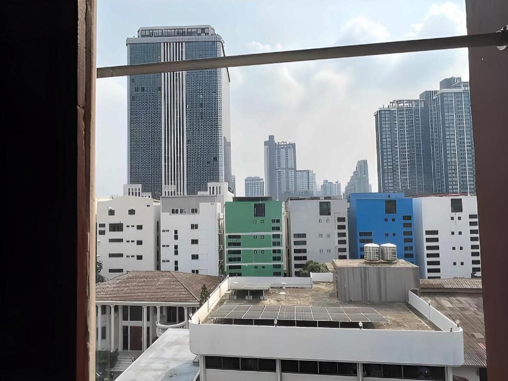 Rest@ratchada Bangkok