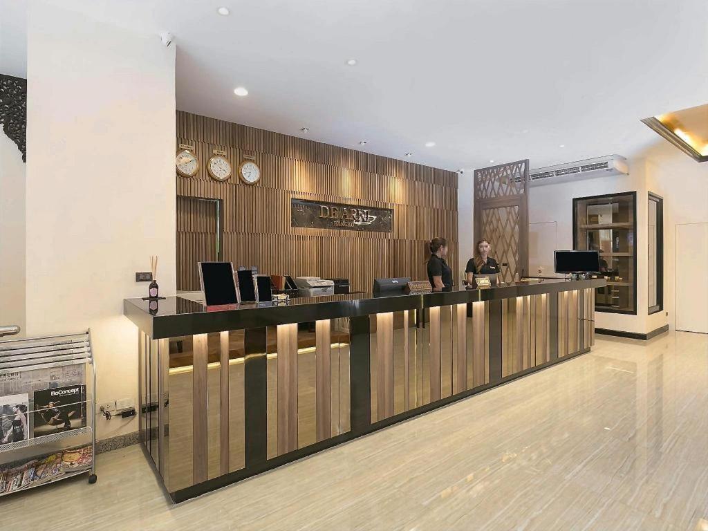 Hotel De Arni 3*