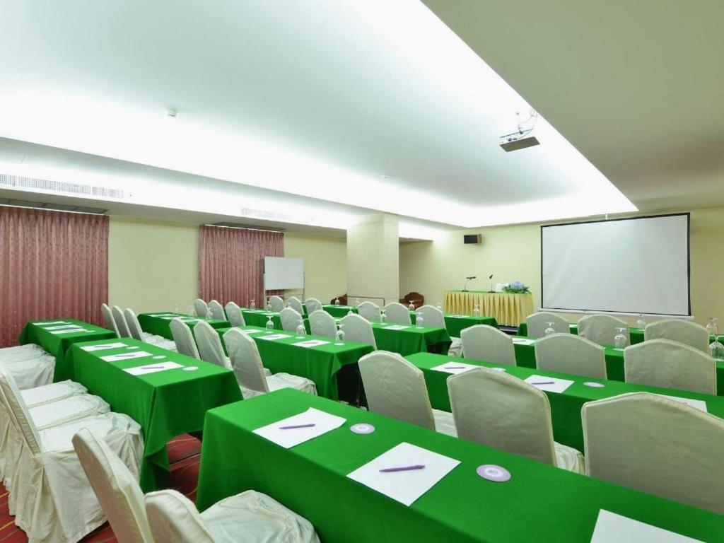 Hotel Hip 3*
