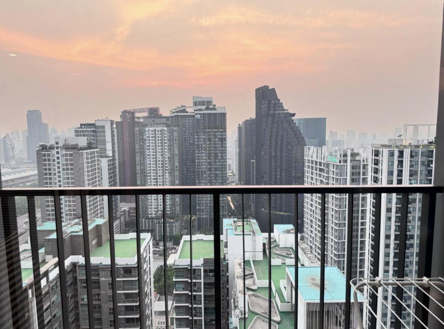 Ideo Rama 9 Asoke *
