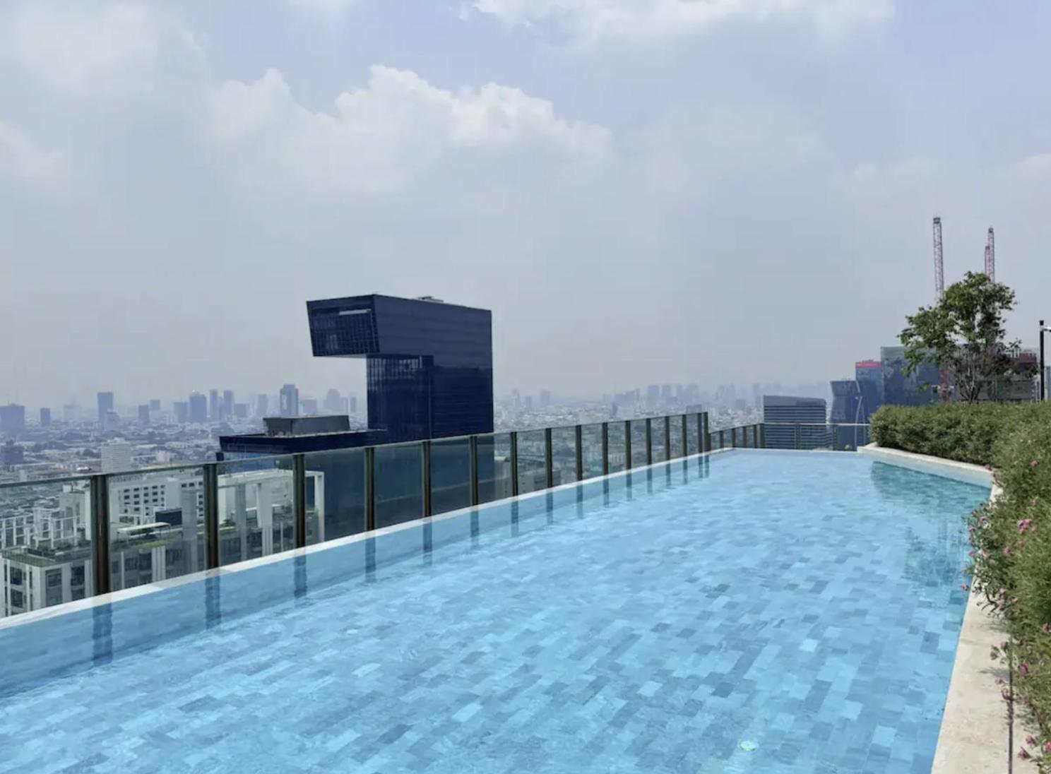 Ideo Rama 9 Asoke *
