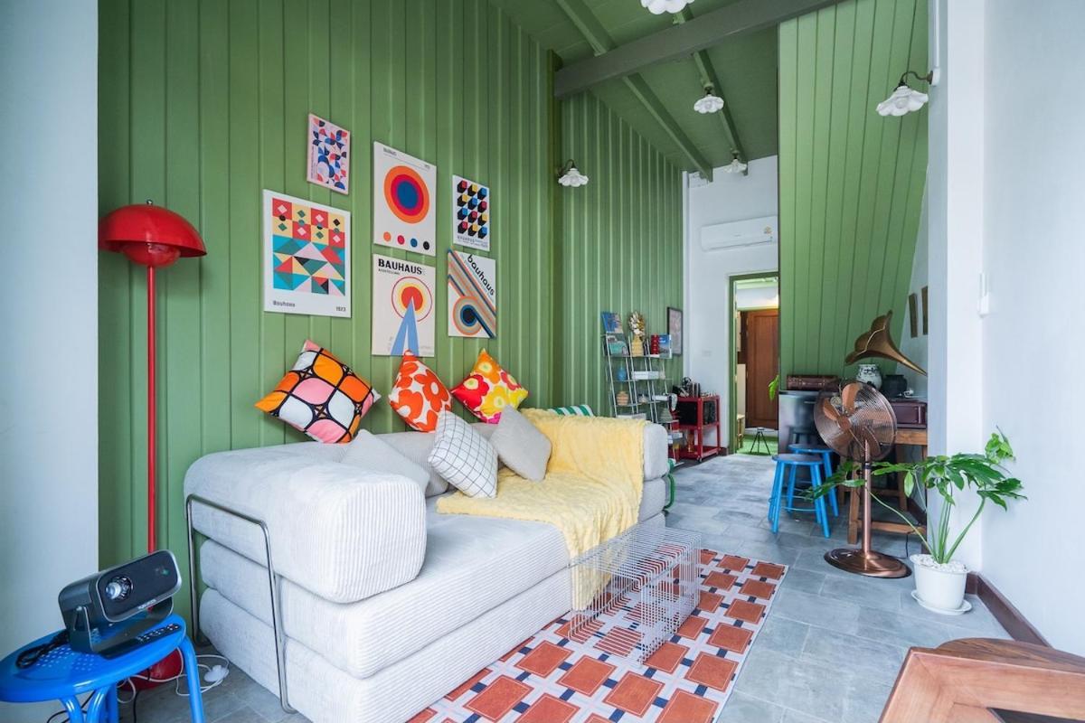 Entire-house In Chinatown Walk To Mrt Holiday home