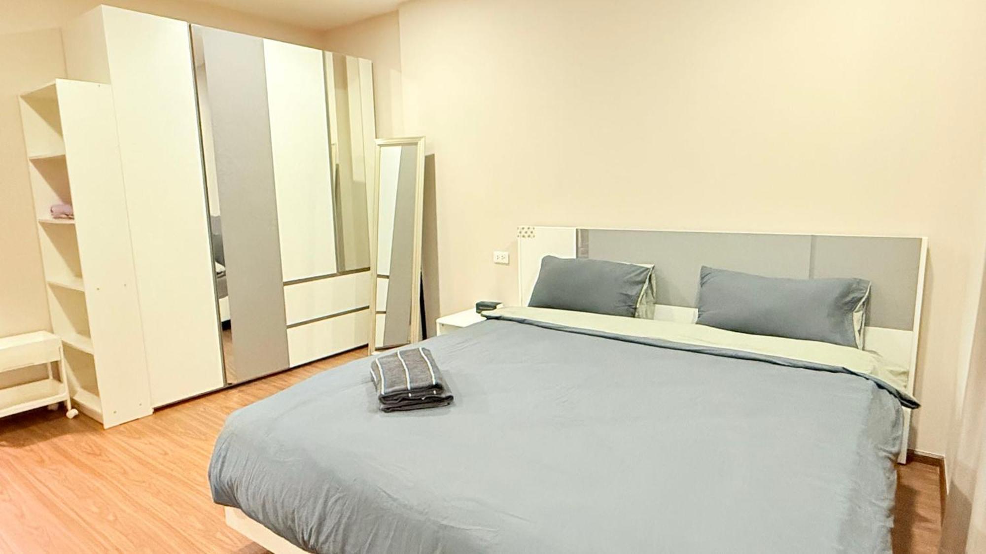 Artisan Ratchada Huge 1br * Bangkok