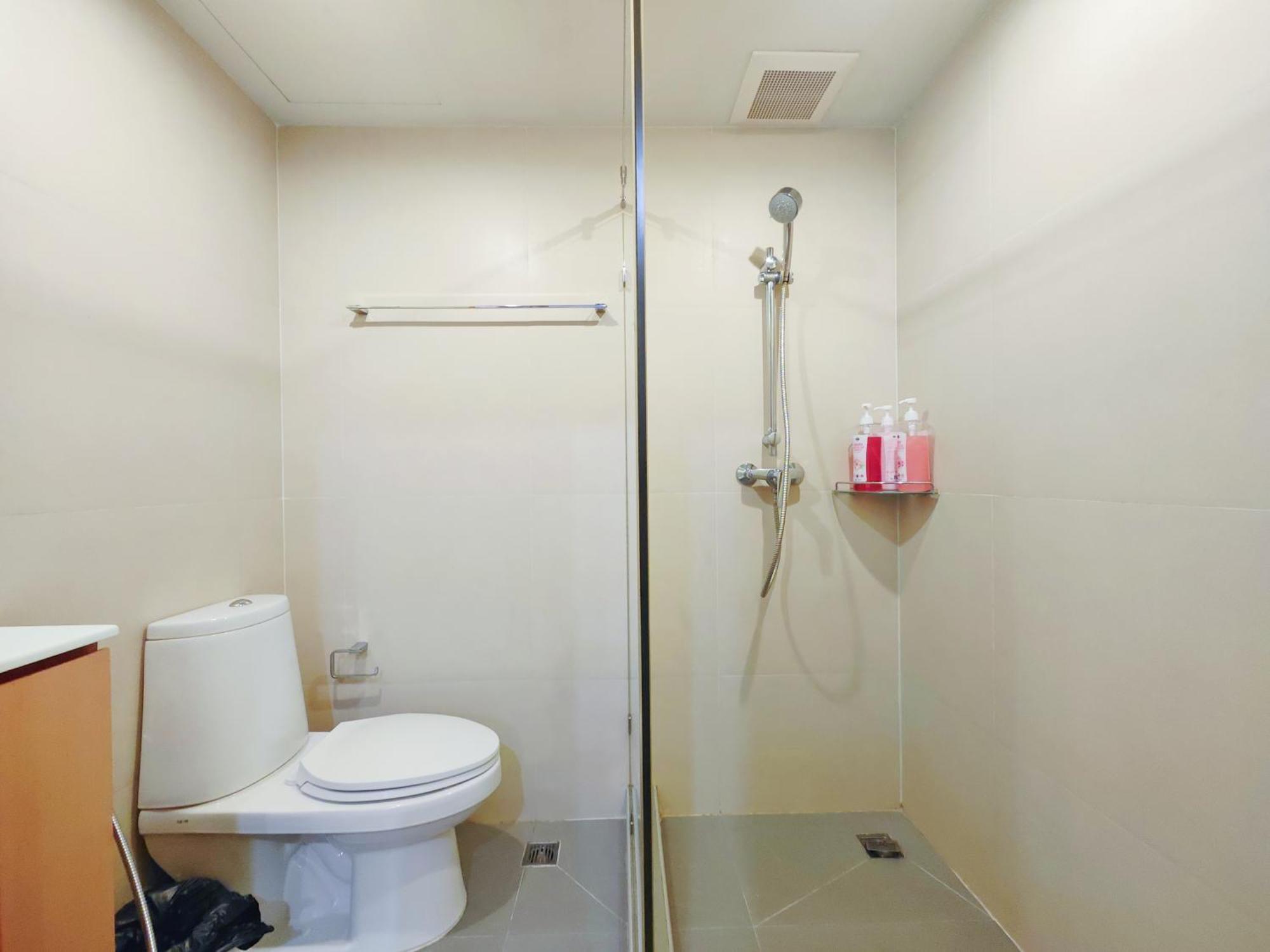 Aparthotel One 3*