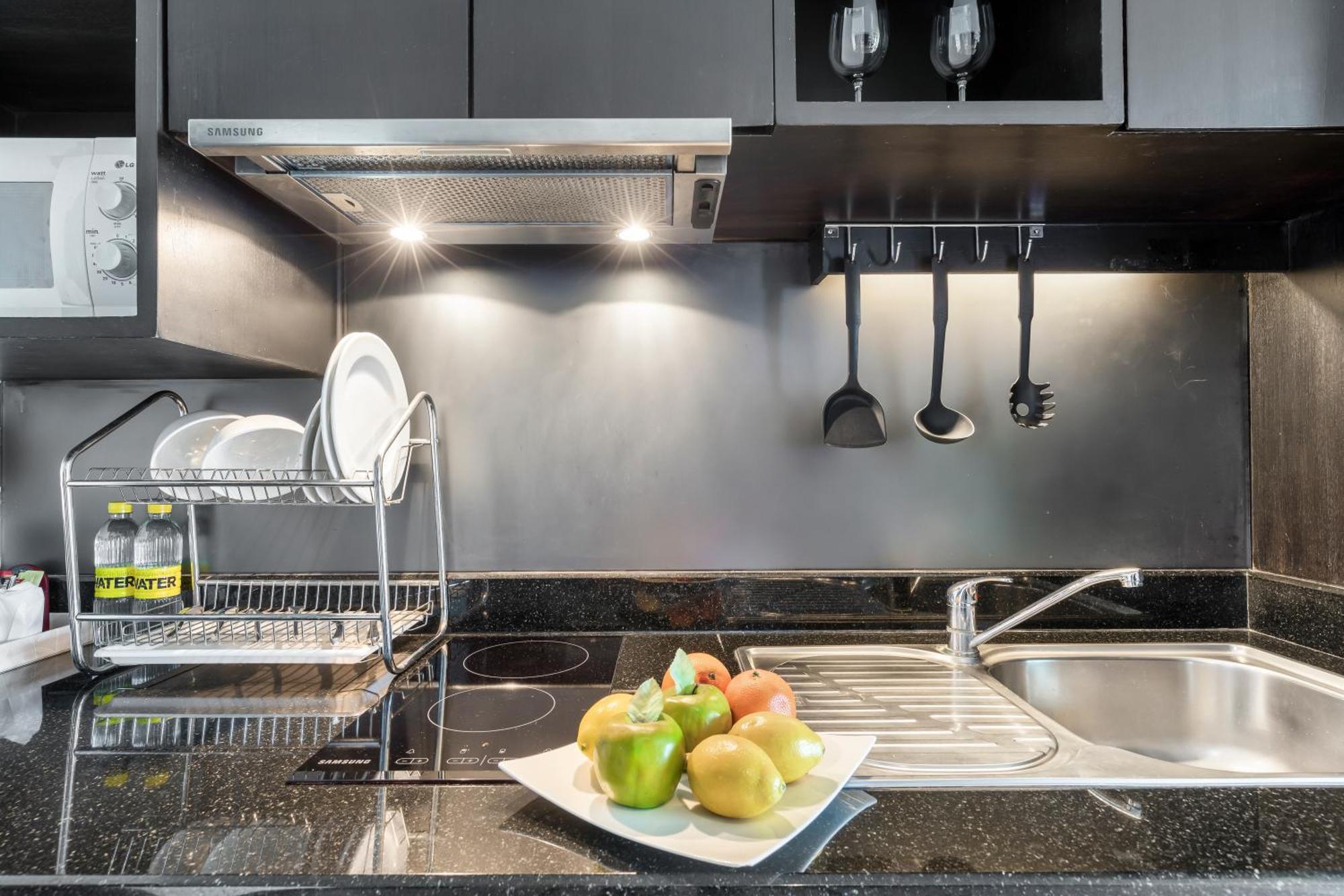 Golden Tulip Mandison Hotel 4*