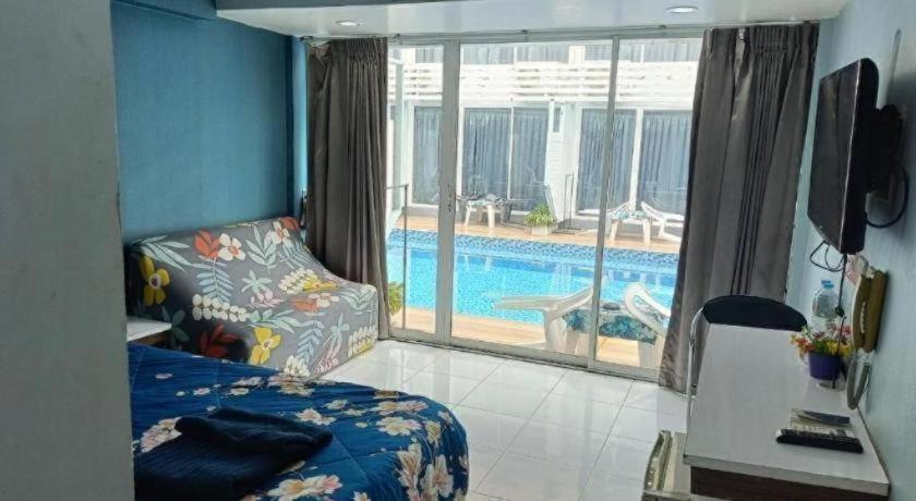 Pool @donmueang Hotel