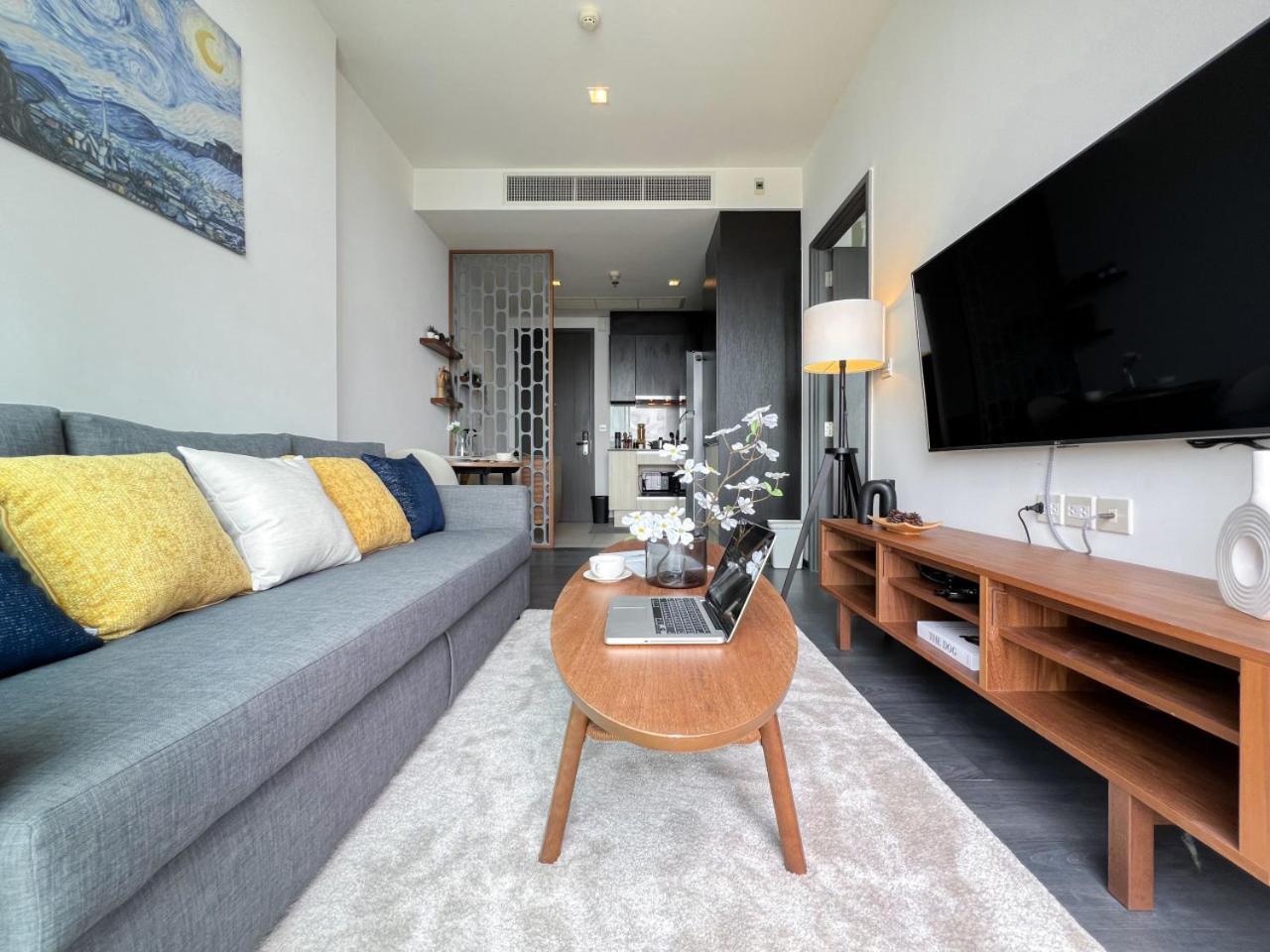 Urban Chic Living - 1br - Ultra Fast Wifi - Bts Asoke Bangkok