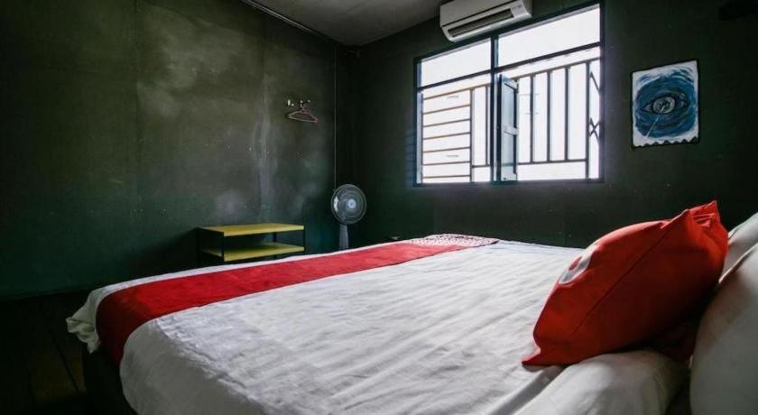 Oyo 505 Ente Space Hostel Bangkok