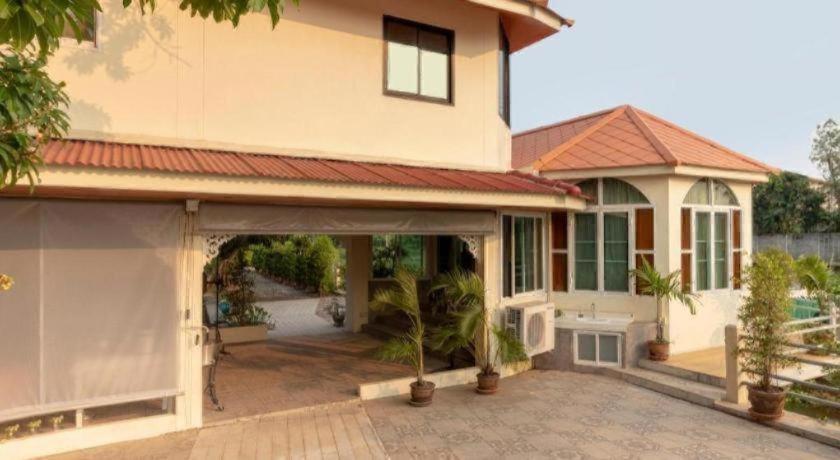 Hotel Oyo 750 Baan Suan Ampond