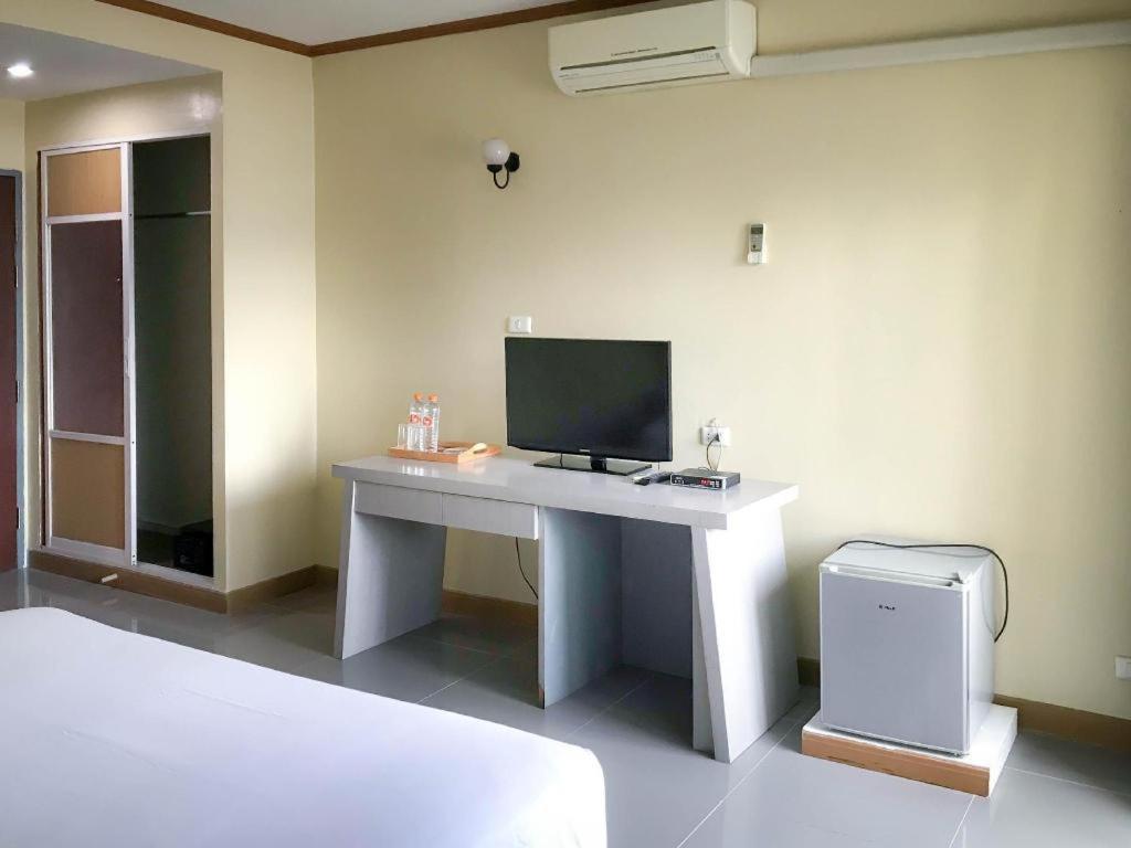 J Two S Pratunam Hotel 2*