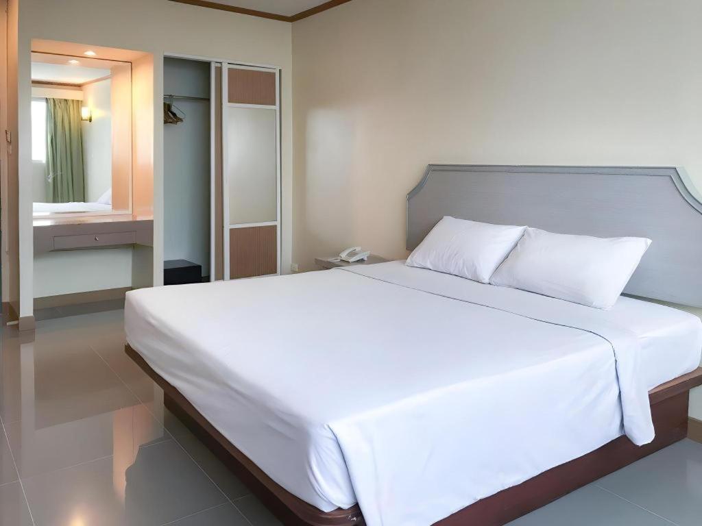 J Two S Pratunam 2* Bangkok