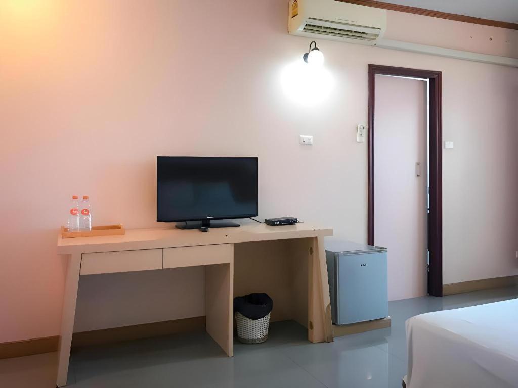 J Two S Pratunam Hotel Bangkok
