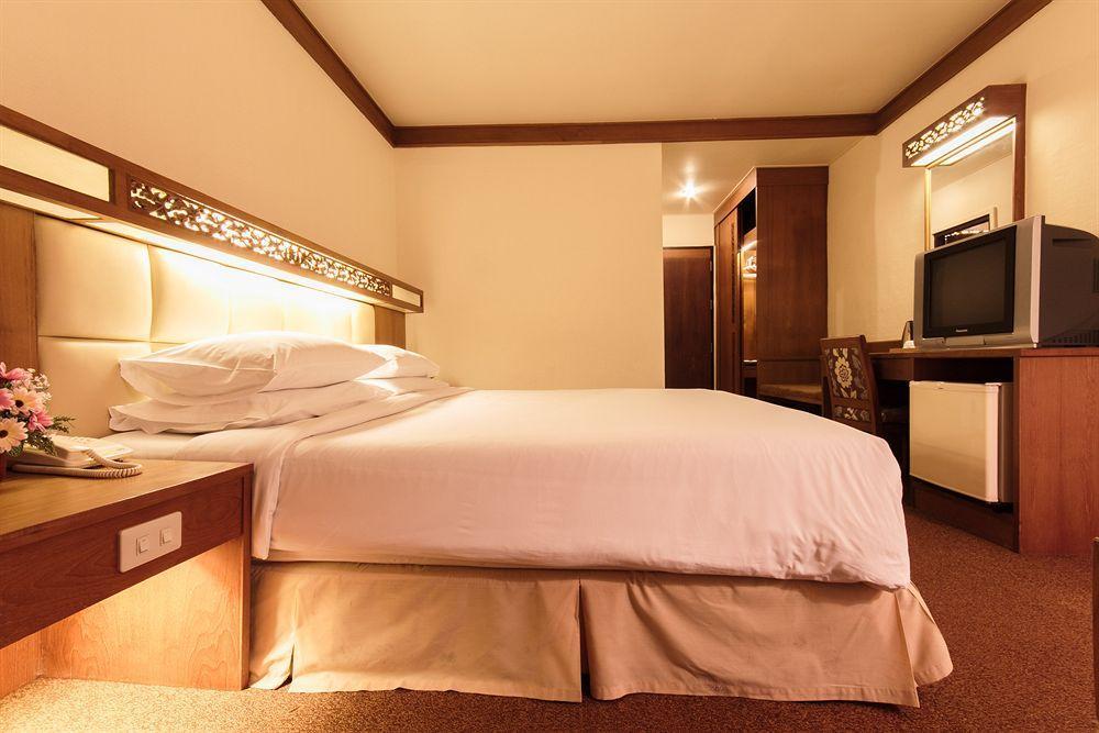 Sahara Hotel 2*