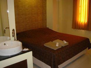 Cheqinn Bed Sukhumvit 4 Nana Plaza 2*