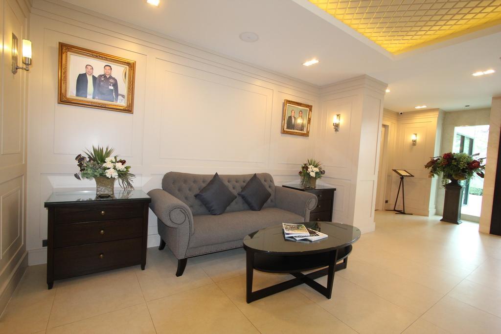 Hotel 14 3*