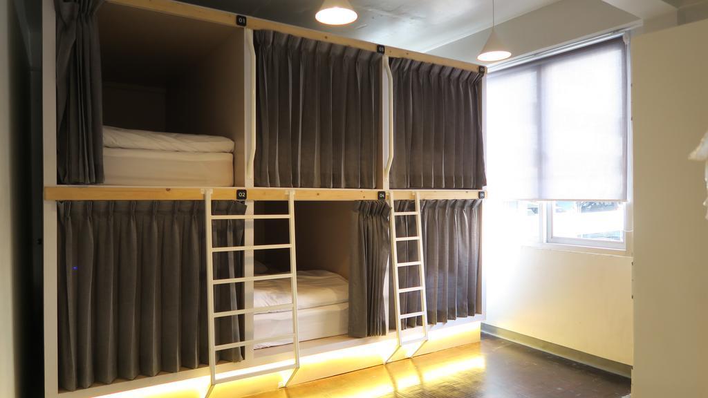 Movylodge Hostel *