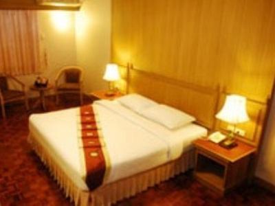 Hotel Silom Village