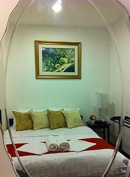 Smile Society Hostel *
