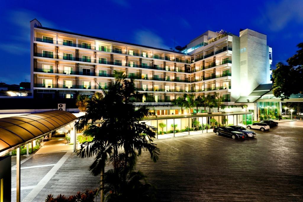 Royal Princess Larn Luang - Sha Extra 4*