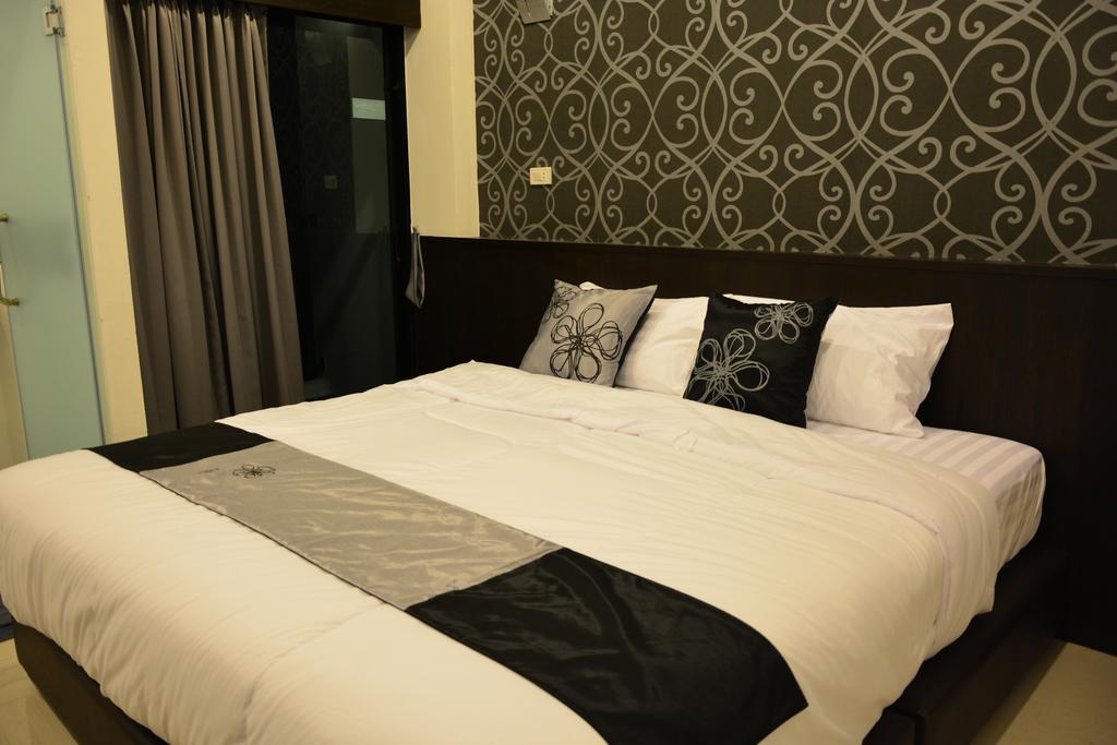 Adamaz House Guest house Bangkok